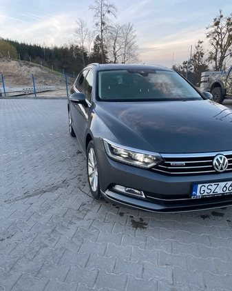 Volkswagen Passat cena 58000 przebieg: 368000, rok produkcji 2017 z Dzierzgoń małe 254